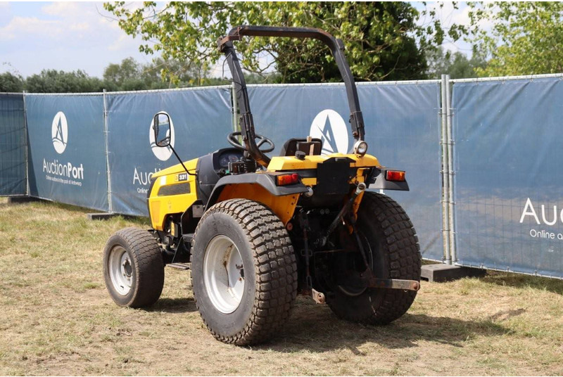 JCB 331 HST - Traktors: foto 4 JCB 331 HST - Traktors: foto 4