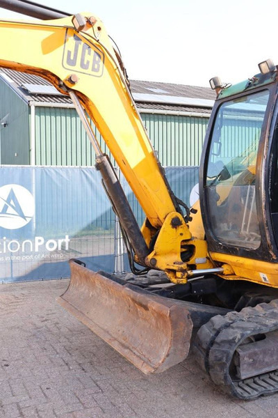 Kāpurķēžu ekskavators JCB 8080: foto 16