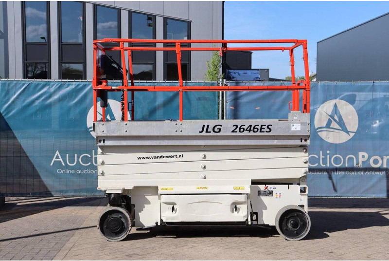 JLG 2646ES - Šķērveida pacēlājs: foto 2 JLG 2646ES - Šķērveida pacēlājs: foto 2