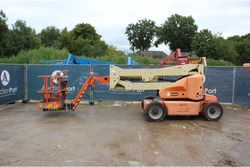 JLG M450AJ - Izlices pacēlājs: foto 2 JLG M450AJ - Izlices pacēlājs: foto 2