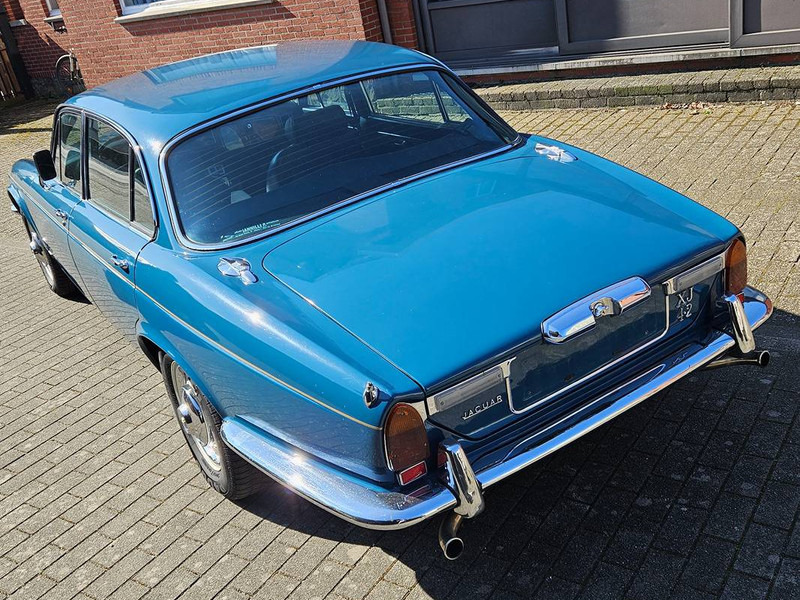 Jaguar XJ 4.2 Manual 4-Speed Overdrive - Sedans: foto 4 Jaguar XJ 4.2 Manual 4-Speed Overdrive - Sedans: foto 4
