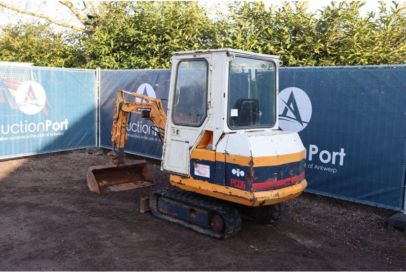 Komatsu PC05-5 - Mini-ekskavators: foto 3 Komatsu PC05-5 - Mini-ekskavators: foto 3