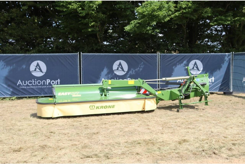 Krone EasyCut R 320 CV - Pļāvējs: foto 1 Krone EasyCut R 320 CV - Pļāvējs: foto 1