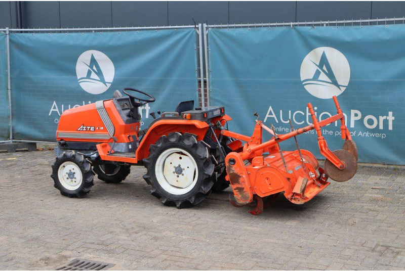 Kubota A-15 - Traktors: foto 3 Kubota A-15 - Traktors: foto 3