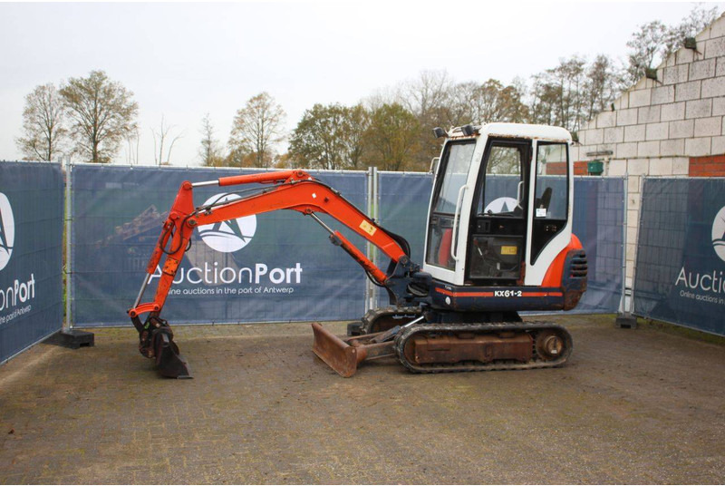 Kubota KX61-2 - Kāpurķēžu ekskavators: foto 1 Kubota KX61-2 - Kāpurķēžu ekskavators: foto 1