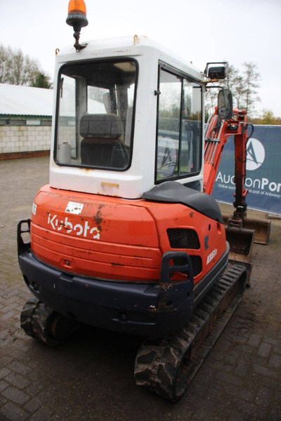 Kubota KX61-3 - Kāpurķēžu ekskavators: foto 5 Kubota KX61-3 - Kāpurķēžu ekskavators: foto 5