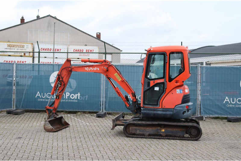 Kubota U25-3S - Kāpurķēžu ekskavators: foto 3 Kubota U25-3S - Kāpurķēžu ekskavators: foto 3