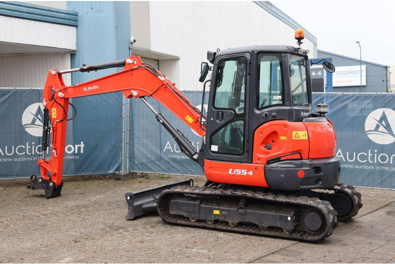 Kubota U55-4 - Kāpurķēžu ekskavators: foto 3 Kubota U55-4 - Kāpurķēžu ekskavators: foto 3