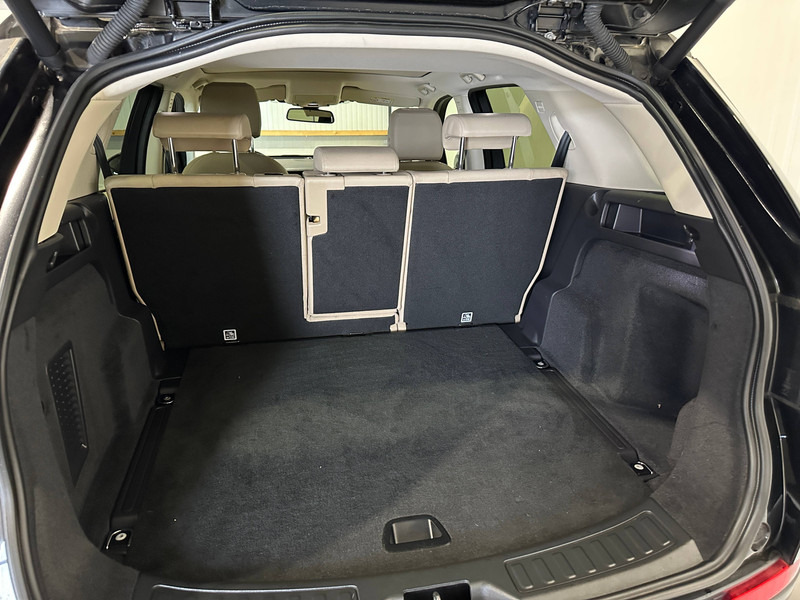 Land Rover Discovery Sport HSE LC - SUV: foto 5 Land Rover Discovery Sport HSE LC - SUV: foto 5