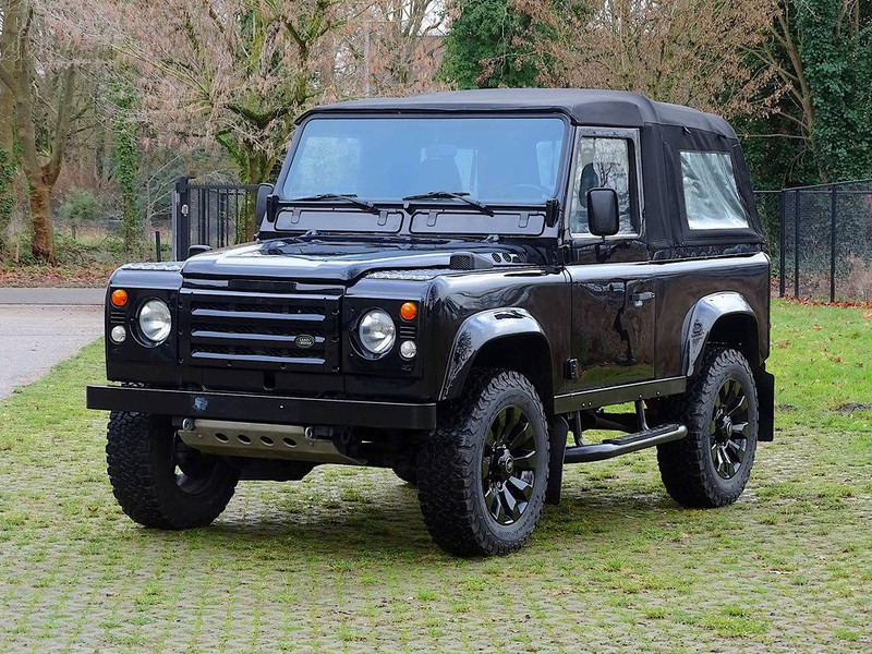 Land Rover 'Ninety' Convertible _ V8 - Sedans: foto 2 Land Rover 'Ninety' Convertible _ V8 - Sedans: foto 2