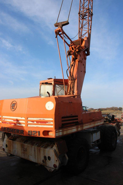 Liebherr A921 - Autoceltnis: foto 5 Liebherr A921 - Autoceltnis: foto 5