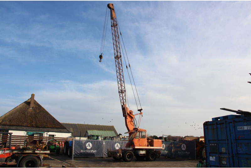 Liebherr A921 - Autoceltnis: foto 1 Liebherr A921 - Autoceltnis: foto 1