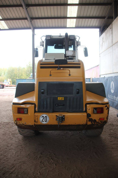 Liebherr L538 - Riteņu iekrāvējs: foto 4 Liebherr L538 - Riteņu iekrāvējs: foto 4