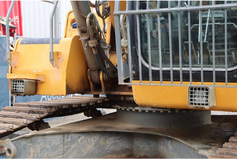 Kāpurķēžu ekskavators Liebherr R926 WLC: foto 13