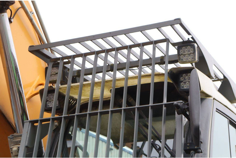 Kāpurķēžu ekskavators Liebherr R926 WLC: foto 14