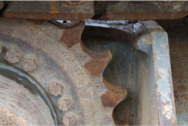 Kāpurķēžu ekskavators Liebherr R926 WLC: foto 18