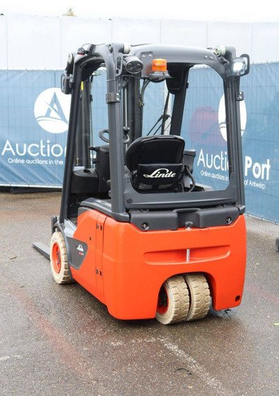 Linde E14-02 - Elektroiekrāvējs: foto 4 Linde E14-02 - Elektroiekrāvējs: foto 4