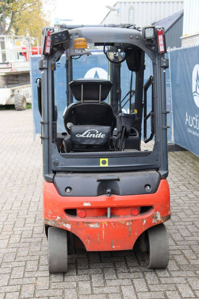 Linde E16 - Elektroiekrāvējs: foto 5 Linde E16 - Elektroiekrāvējs: foto 5