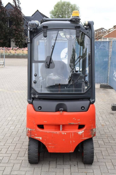 Linde E18 EVO - Elektroiekrāvējs: foto 5 Linde E18 EVO - Elektroiekrāvējs: foto 5