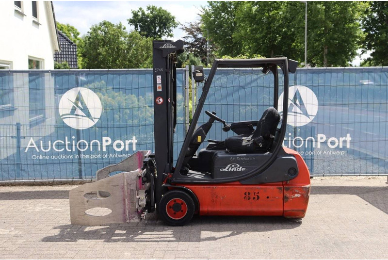 Linde E18C-02 - Elektroiekrāvējs: foto 2 Linde E18C-02 - Elektroiekrāvējs: foto 2