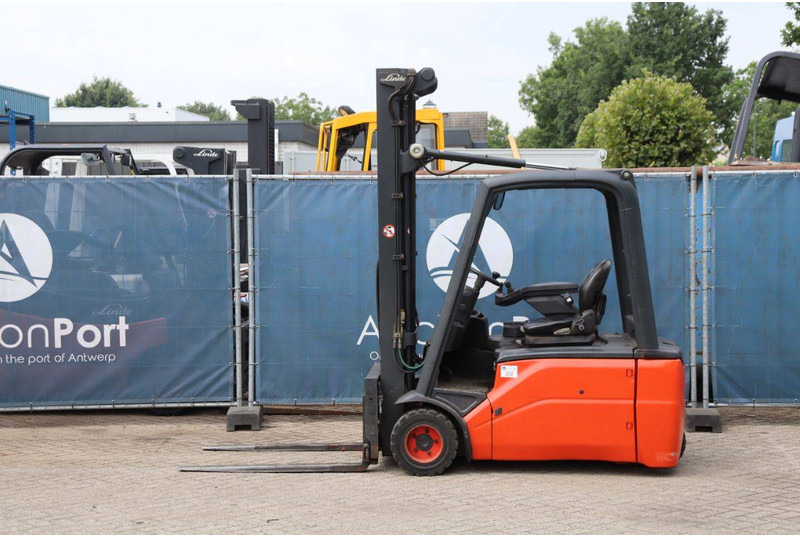 Linde E20L-01 - Elektroiekrāvējs: foto 2 Linde E20L-01 - Elektroiekrāvējs: foto 2