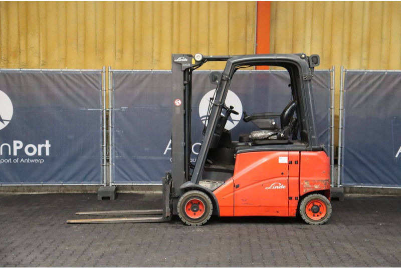 Linde E20PH-01 - Elektroiekrāvējs: foto 2 Linde E20PH-01 - Elektroiekrāvējs: foto 2