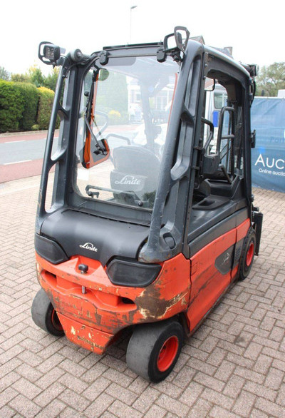 Linde E25L-01 - Elektroiekrāvējs: foto 5 Linde E25L-01 - Elektroiekrāvējs: foto 5