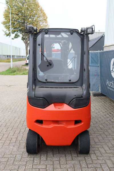 Linde E30HL-01/600 - Elektroiekrāvējs: foto 5 Linde E30HL-01/600 - Elektroiekrāvējs: foto 5