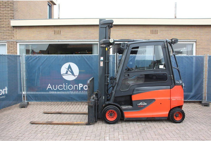 Linde E30HL-01/600 - Elektroiekrāvējs: foto 2 Linde E30HL-01/600 - Elektroiekrāvējs: foto 2