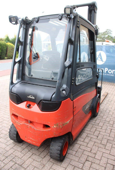 Linde E30HL-01/600 - Elektroiekrāvējs: foto 5 Linde E30HL-01/600 - Elektroiekrāvējs: foto 5