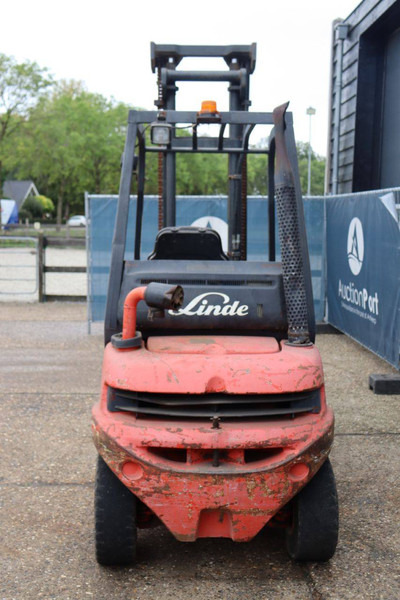 Linde H30D-03 - Dīzeļiekrāvējs: foto 5 Linde H30D-03 - Dīzeļiekrāvējs: foto 5
