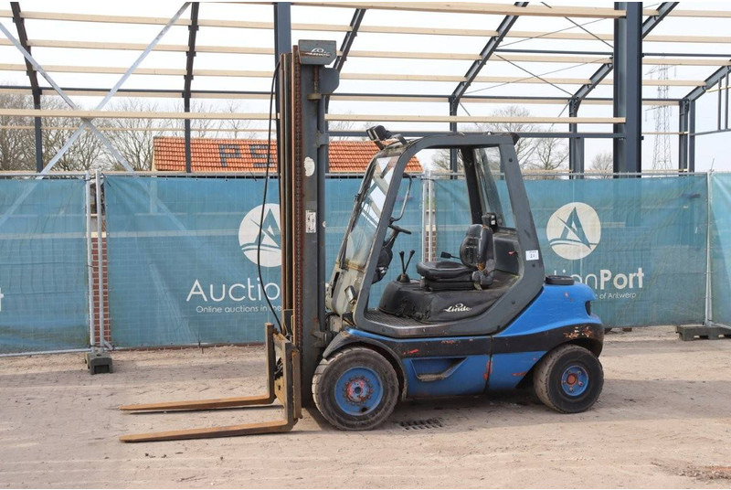 Linde H30D-03 - Dīzeļiekrāvējs: foto 1 Linde H30D-03 - Dīzeļiekrāvējs: foto 1