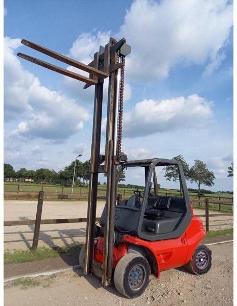 Linde H45D - Dīzeļiekrāvējs: foto 4 Linde H45D - Dīzeļiekrāvējs: foto 4