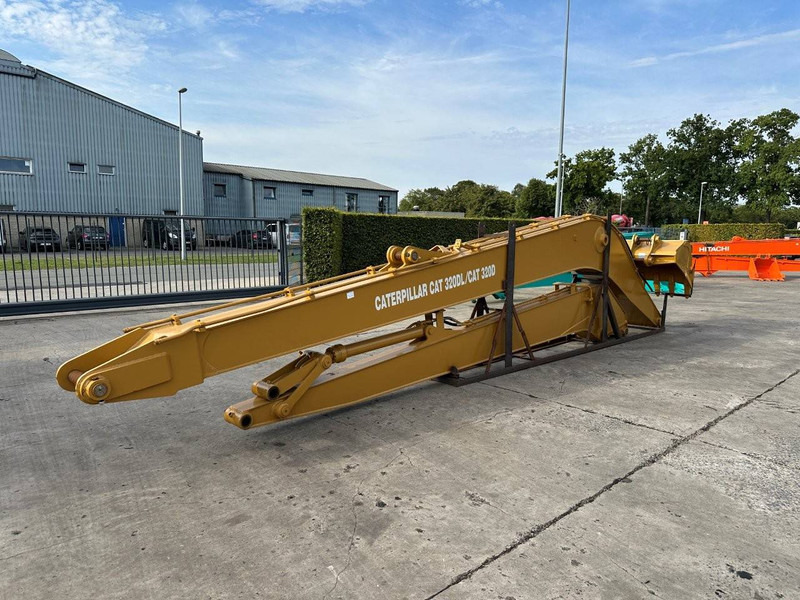 Long reach arm + voorarm CAT 320D - Akumulators: foto 1 Long reach arm + voorarm CAT 320D - Akumulators: foto 1