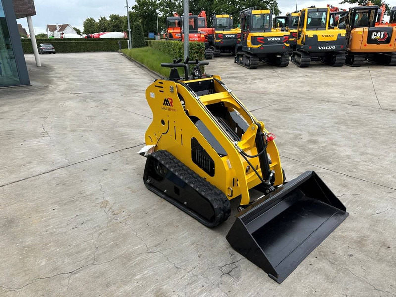 Machpro MP-S300 - Kāpurķēžu iekrāvējs: foto 3 Machpro MP-S300 - Kāpurķēžu iekrāvējs: foto 3
