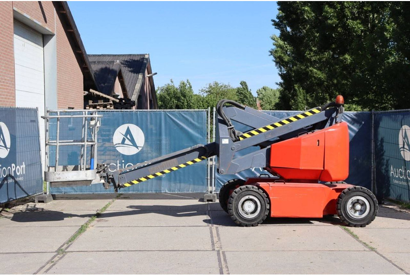 Manitou 150 AET - Teleskopiskais pacēlājs: foto 2 Manitou 150 AET - Teleskopiskais pacēlājs: foto 2