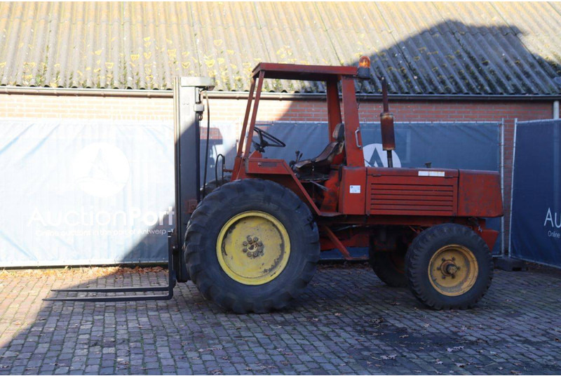 Manitou MB25C - Bezceļu autokrāvējs: foto 1 Manitou MB25C - Bezceļu autokrāvējs: foto 1