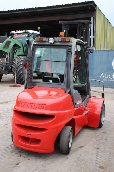 Manitou MI30D - Dīzeļiekrāvējs: foto 5 Manitou MI30D - Dīzeļiekrāvējs: foto 5