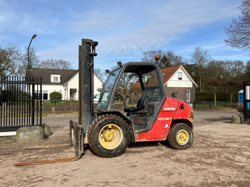 Manitou MSI 30 T - Bezceļu autokrāvējs: foto 1 Manitou MSI 30 T - Bezceļu autokrāvējs: foto 1