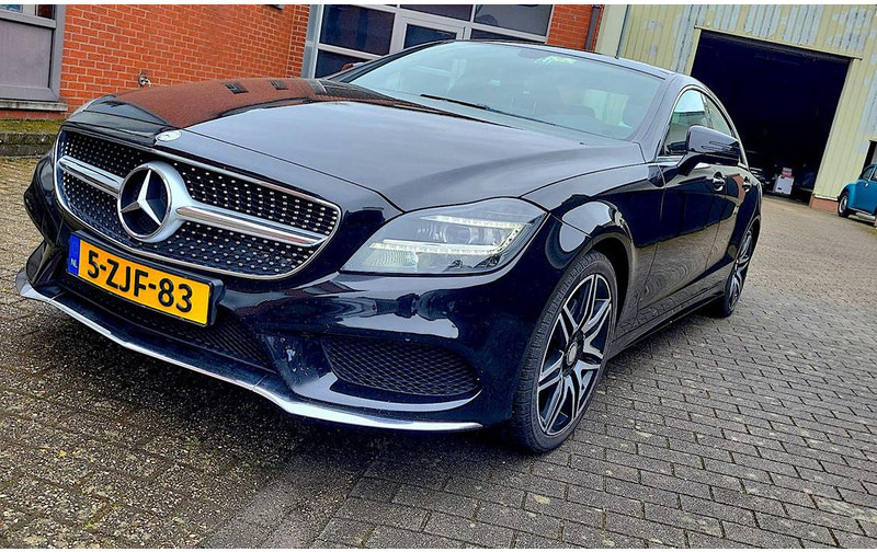 Mercedes-Benz CLS-Klasse 350 BlueTec AMG-Line - Vieglā automašīna: foto 3 Mercedes-Benz CLS-Klasse 350 BlueTec AMG-Line - Vieglā automašīna: foto 3