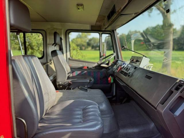 Mercedes-Benz E817R - Ugunsdzēsēju mašīna: foto 5 Mercedes-Benz E817R - Ugunsdzēsēju mašīna: foto 5