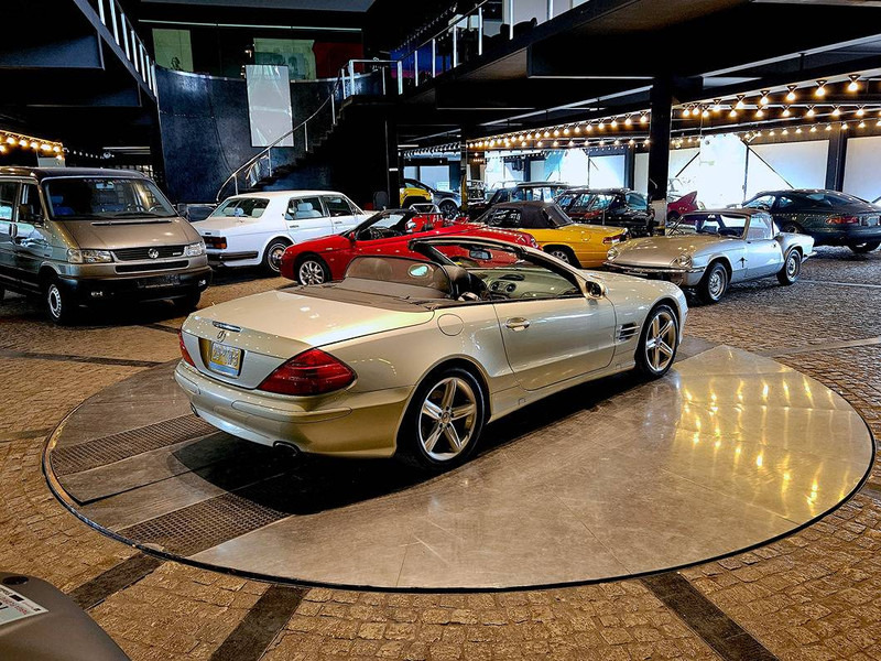 Mercedes-Benz SL-Klasse (R2xx) _ 500 - Sedans: foto 2 Mercedes-Benz SL-Klasse (R2xx) _ 500 - Sedans: foto 2