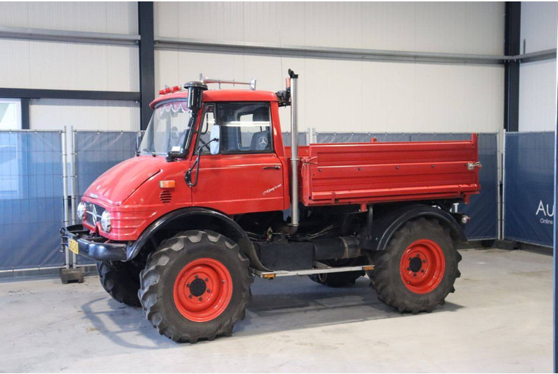 Mercedes-Benz Unimog 406 - Bortu kravas automašīna/ Platforma: foto 1 Mercedes-Benz Unimog 406 - Bortu kravas automašīna/ Platforma: foto 1