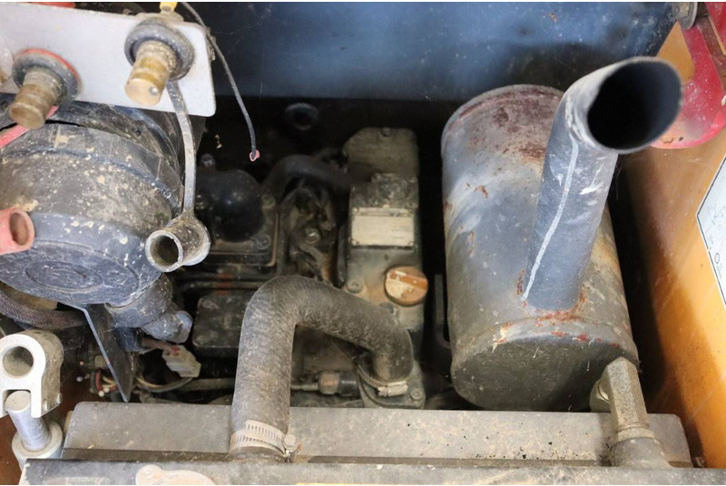 Riteņu iekrāvējs Mustang SL2012: foto 14 Riteņu iekrāvējs Mustang SL2012: foto 14