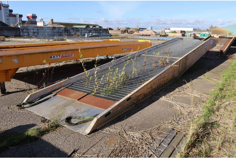 Onbekend - Puspiekabe noņemamā virsbūve/ Konteineru vedējs: foto 4 Onbekend - Puspiekabe noņemamā virsbūve/ Konteineru vedējs: foto 4