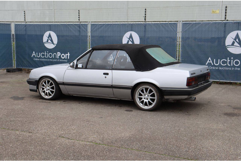 Opel ASCONA-C - Vieglā automašīna: foto 4 Opel ASCONA-C - Vieglā automašīna: foto 4