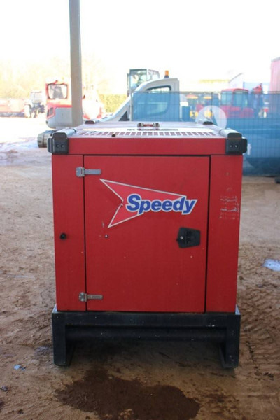 Pramac GRW22 - Elektroģenerators: foto 4 Pramac GRW22 - Elektroģenerators: foto 4