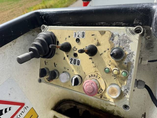 Renault Master 2.5DCI - Autopacēlājs: foto 5 Renault Master 2.5DCI - Autopacēlājs: foto 5