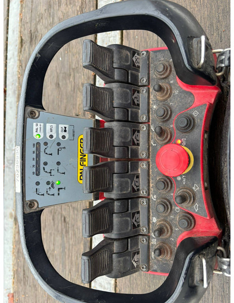 Kravas auto ar manipulatoru Renault Premium 310: foto 11