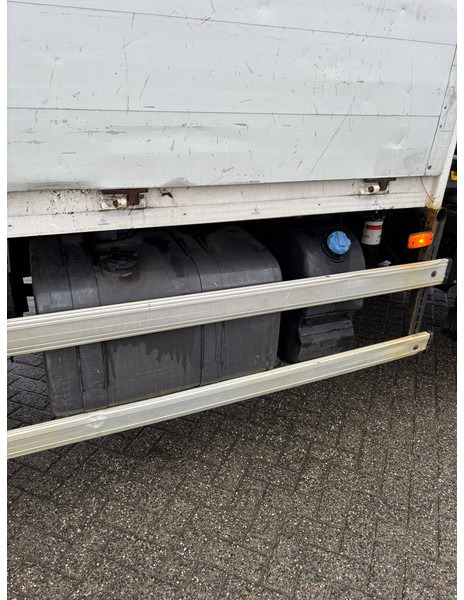 Kravas auto ar manipulatoru Renault Premium 310: foto 12